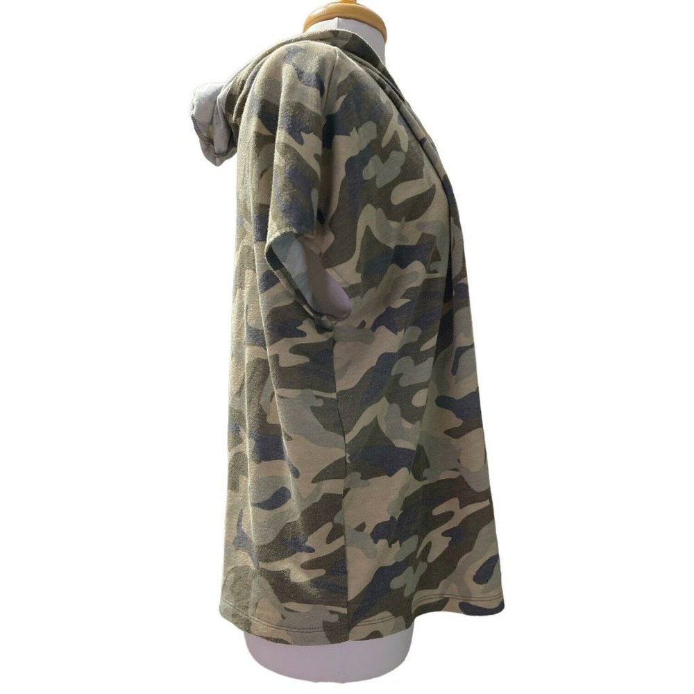 Pending Cable & Gauge Camo Top - Picture 4 of 10